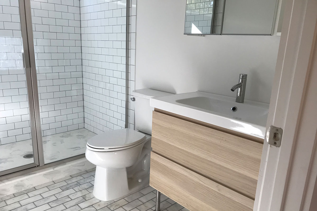 small modern home bathroom